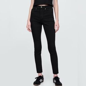 GAP High Rise True Skinny Jeans